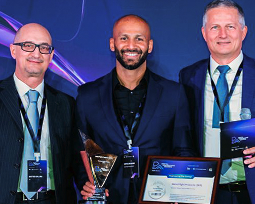 Saif Khan receiving Delta Flight Products award at the DEA Awards 2026 for Aircraft Water Volume Monitoring